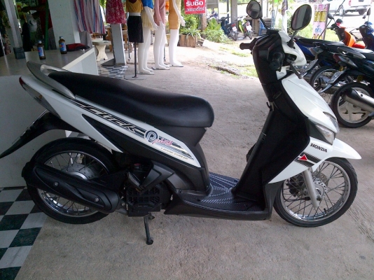 ขาย!ฮอนด้าคลิ๊กเพล์ ปี51 รถเครื่องเดิมแน่นๆ พร้อมใช้ ทะเบียน+เอกสารโอน ภาษีไม่หมด 088-2197709