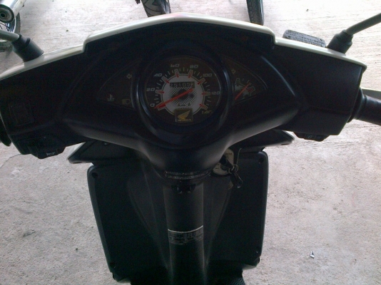 ขาย!ฮอนด้าคลิ๊กเพล์ ปี51 รถเครื่องเดิมแน่นๆ พร้อมใช้ ทะเบียน+เอกสารโอน ภาษีไม่หมด 088-2197709