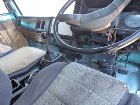 ขายรถ6ล้ออีซูซุร็อกกี้ดั้ม สภาพสวยๆๆๆพร้อมใช้งานคับ