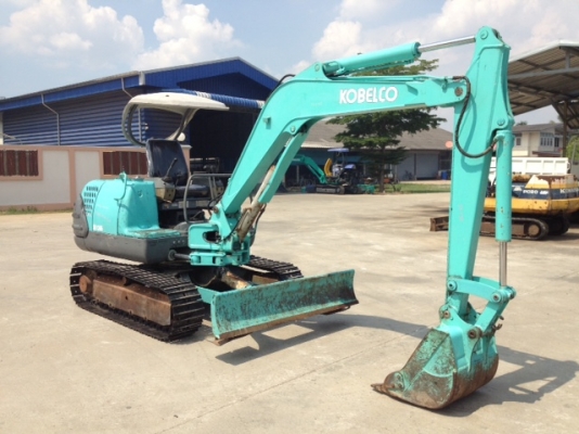 ขาย KOBELCO SK035 สภาพสวย มือสองญี่ปุ่น นำเข้าเอง ยังไม่เคยใช้งานในไทย