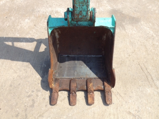 ขาย KOBELCO SK035 สภาพสวย มือสองญี่ปุ่น นำเข้าเอง ยังไม่เคยใช้งานในไทย