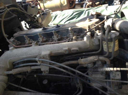 รถอิซูซุ 6 ล้อ ติดเหี้ยบ 3 ตัน 165 แรงม้า  สนใจติดต่อ 081 - 6079515