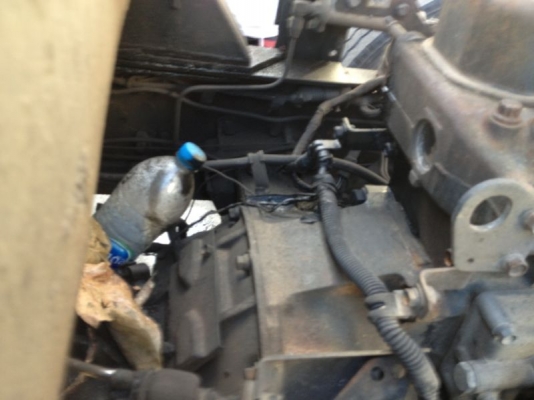 รถอิซูซุ 6 ล้อ ติดเหี้ยบ 3 ตัน 165 แรงม้า  สนใจติดต่อ 081 - 6079515