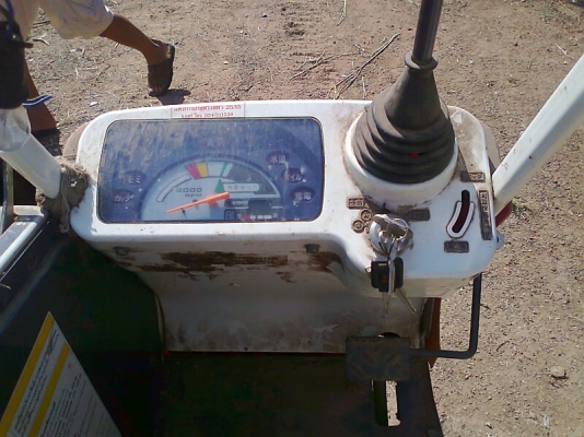 ขายด่วน..รถเกี่ยวข้าว KUBOTA mini รถสวยสภาพใหม่ พร้อมใช้ เกี่ยวข้าวได้ไว คล่องตัวมาก.