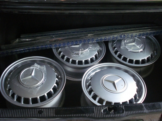 ปรับราคาลงเหลือ3800.-ล้อแม็กซ์ Benz w123 ผลิตจากเยอรมัน ขอบ 14 นิ้ว