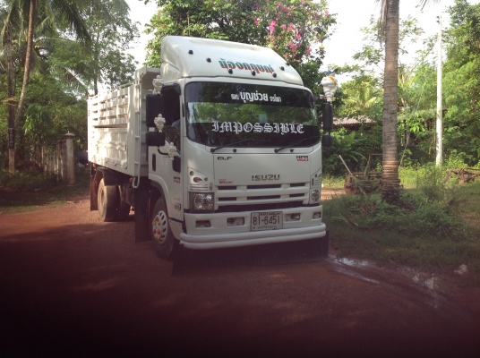 รถ6ล้อIsuzu. 150 ปี52 สภาพสวยจัด ติดต่อ. 080-1405528