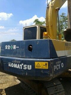 Komatsu PC100-3 เก่านอก Komatsu PC100-3 เก่านอก