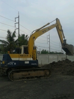 Komatsu PC100-3 เก่านอก Komatsu PC100-3 เก่านอก