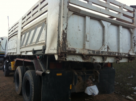 ขายISUZU DECA 270  ดั้มสามมิตร  มีระบบลากพ่วง  ปี 39  ราคา 1780000