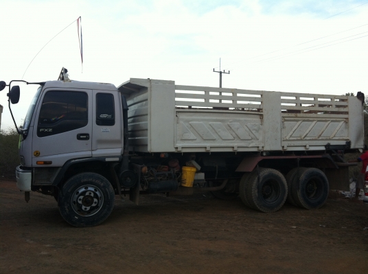 ขายISUZU DECA 270  ดั้มสามมิตร  มีระบบลากพ่วง  ปี 39  ราคา 1780000