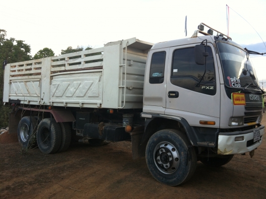 ขายISUZU DECA 270  ดั้มสามมิตร  มีระบบลากพ่วง  ปี 39  ราคา 1780000