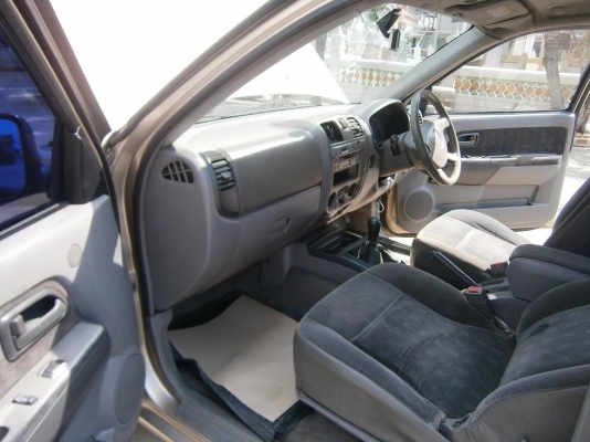 ขายถูก ๆๆ ดีแม็ก แคป 3.0 SLX ตามสภาพครับ ขายถูก ๆๆ ดีแม็ก แคป 3.0 SLX ตามสภาพครับ