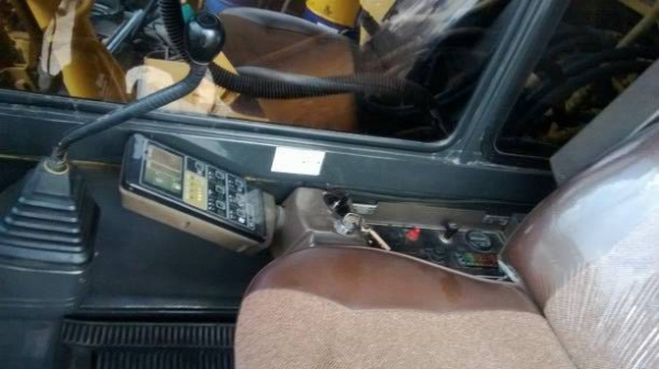 KOMATSU PC 120-5 เก่านอก ไฟฟ้าครบ ช่วงล่างเต็ม รถสวยมาก KOMATSU PC 120-5 เก่านอก ไฟฟ้าครบ ช่วงล่างเต็ม รถสวยมาก