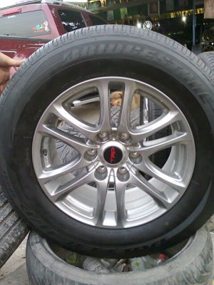 ขายล้อ TRD  พร้อมยางปี11 43500 0806260417