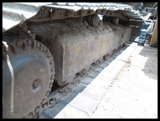 แมคโคร PC 200 รุ่น 3 สภาพสวยๆ