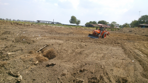 ขาย คูโบต้า  3คัน  ครับ  รถดีรถบกไม่ลงนํ้า สีเดิม