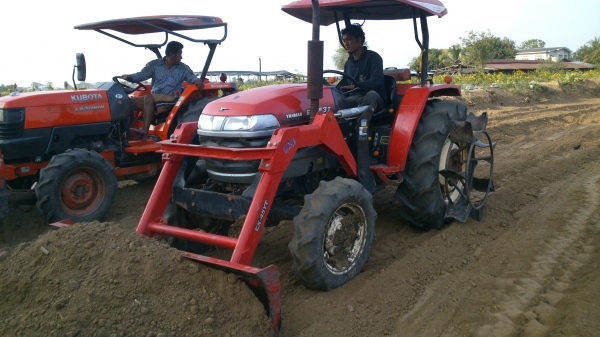 ขาย คูโบต้า  3คัน  ครับ  รถดีรถบกไม่ลงนํ้า สีเดิม