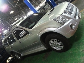 ขาย Isuzu Mu7 Platinum 2009 4 wd AT