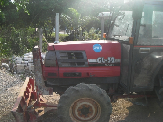 ขายรถไถ KOBOTA รุ่น GL-32