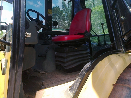 ขาย..ตักหน้าขุดหลังCAT424D ขับ2เพลา 4*4 รถสวยมาก เช็คศูนย์ตลอด ขาย..ตักหน้าขุดหลังCAT424D ขับ2เพลา 4*4 รถสวยมาก เช็คศูนย์ตลอด