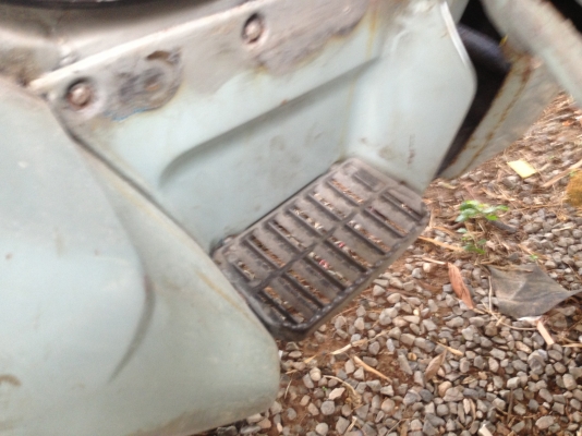 ISUZU ROCKY FVM 175 HP 6BG1 รถหางปลาสิบล้อเพลาเดียว มีหางไฮดรอลิกส์ขึ้นรถเกี่ยวให้ครบพร้อม เครื่องแห้งแรงดี หัวเก๋งอย่างสวยภายในคอนโซลสวยครบ พวงมาลัยเพาเวอร์ เบรคทริ๊ปฟี้ครบครัน ISUZU ROCKY FVM 175 HP 6BG1 รถหางปลาสิบล้อเพลาเดียว มีหางไฮดรอลิกส์ขึ้นรถเกี่ยวให้ครบพร้อม เครื่องแห้งแรงดี หัวเก๋งอย่างสวยภายในคอนโซลสวยครบ พวงมาลัยเพาเวอร์ เบรคทริ๊ปฟี้ครบครัน