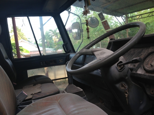 ISUZU ROCKY FVM 175 HP 6BG1 รถหางปลาสิบล้อเพลาเดียว มีหางไฮดรอลิกส์ขึ้นรถเกี่ยวให้ครบพร้อม เครื่องแห้งแรงดี หัวเก๋งอย่างสวยภายในคอนโซลสวยครบ พวงมาลัยเพาเวอร์ เบรคทริ๊ปฟี้ครบครัน ISUZU ROCKY FVM 175 HP 6BG1 รถหางปลาสิบล้อเพลาเดียว มีหางไฮดรอลิกส์ขึ้นรถเกี่ยวให้ครบพร้อม เครื่องแห้งแรงดี หัวเก๋งอย่างสวยภายในคอนโซลสวยครบ พวงมาลัยเพาเวอร์ เบรคทริ๊ปฟี้ครบครัน