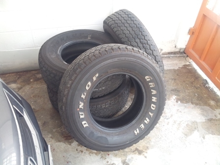 ขายยางดันล๊อป ปี2011 275/70r16 สภาพใหม่ 4เส้น6000-