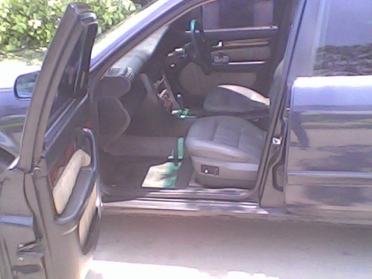 ขายหรือแลกAUDI A100หรูหราคันใหญ่ภูมิฐาน รถสภาพดีGAS LPG2ระบบ ขับกลับได้เลย80000Bath.