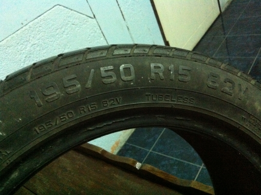 ขายยาง GT เรเดียน 195/50 R15 1 เส้น ดอกหนา สภาพตามรูป ต่อรองได้ สามพราน นครปฐม ขายยาง GT เรเดียน 195/50 R15 1 เส้น ดอกหนา สภาพตามรูป ต่อรองได้ สามพราน นครปฐม