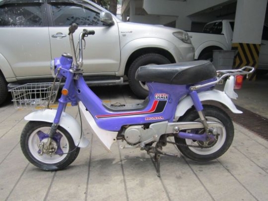 ขายด่วนรถป๊อบ Honda Chaly 50cc.ไฟบน+แม็ก 4 ก้านแท้เดิมๆ วิ่งดีพร้อมใช้ ช้าอด กทม.