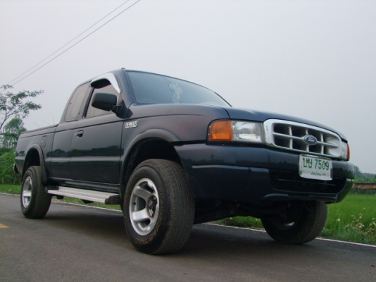 ขายด่วน ฟอร์ดเรนเจอ 4x4 สภาพสวย