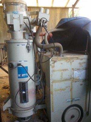 ตู้อบเม็ดพลาสติก