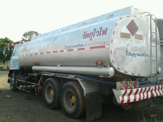 ISUZU ROCKY FVM 195 HP 6HE1 สิบล้อเพลาเดียว บรรทุกถังน้ำมัน เครื่องแน่นแรงดี หัวเก๋งสีบางเดิมๆภายในเก๋งคอนโซลสวยครบ แอร์เย็น พวงมาลัยเพาเวอร์ เบรคทริ๊ปฟี้ ช่วงล่างคัชซีใหญ่สวยมาก ยางสภาพดี 10 เส้นประมาณ 80\% เอกสารทะเบียนภาษีครบพร้อมโอนครับ ISUZU ROCKY FVM 195 HP 6HE1 สิบล้อเพลาเดียว บรรทุกถังน้ำมัน เครื่องแน่นแรงดี หัวเก๋งสีบางเดิมๆภายในเก๋งคอนโซลสวยครบ แอร์เย็น พวงมาลัยเพาเวอร์ เบรคทริ๊ปฟี้ ช่วงล่างคัชซีใหญ่สวยมาก ยางสภาพดี 10 เส้นประมาณ 80\% เอกสารทะเบียนภาษีครบพร้อมโอนครับ