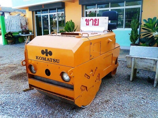 ขายด่วน..รถบด KOMATSU JV25 เครื่องแรง ระบบทำงานดี ได้งานไว ประหยัดน้ำมัน สุดคุ้ม รถสวย พร้อมใช้งานสุดขีด.