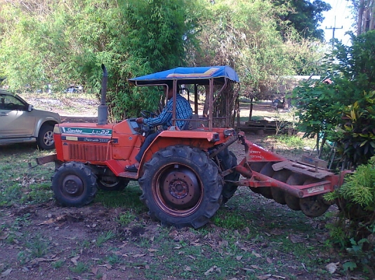 ขานด่วน..รถไถ KUBOTA L1-22 รถสวย พร้อมใช้งาน แถมฟรี ผาน 5 จอบหมุน และล้อเหล็ก ไว้ให้ใช้งาน.