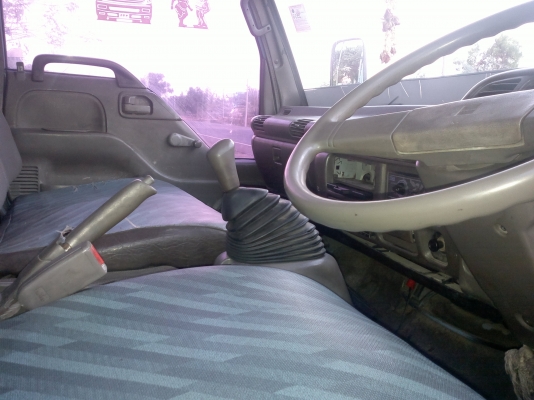 NPR 120 ฝาขาวปี 43 สภาพเยี่ยม NPR 120 ฝาขาวปี 43 สภาพเยี่ยม