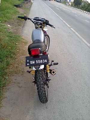 ขายSL125แต่งนิดหน่อยพร้อมทะเบียน 0806260417 ขายSL125แต่งนิดหน่อยพร้อมทะเบียน 0806260417