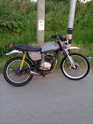 ขายSL125แต่งนิดหน่อยพร้อมทะเบียน 0806260417 ขายSL125แต่งนิดหน่อยพร้อมทะเบียน 0806260417