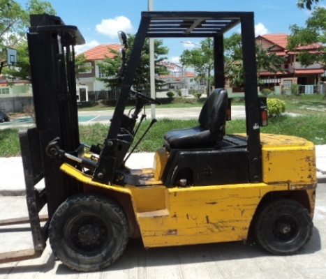 ขายฟอร์คลิฟท์ นิสสัน 2.5 ตัน เครื่องดีเซล นิสสัน TD27  081-3535-948