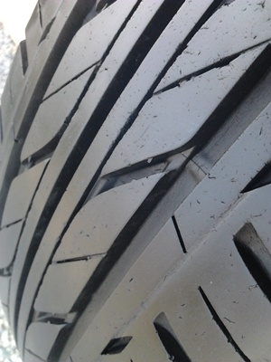 ขายยาง185/60/15 ปี 0411 BRIDGESTONE ECOPIA 100A 1 ชุด ราคา : 2,600.00 บาท ขายยาง185/60/15 ปี 0411 BRIDGESTONE ECOPIA 100A 1 ชุด ราคา : 2,600.00 บาท