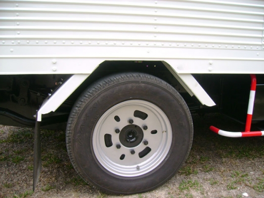 ISUZU NKR 69 E เครื่อง 4 JG 2 บรรทุก 4 ล้อไม่ติดเวลา