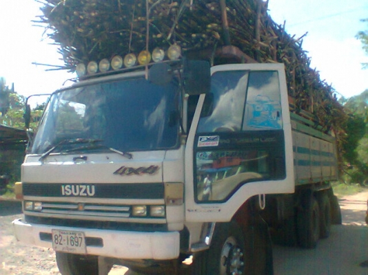 ขายรถสิบล้อสองเพลาดั้ม