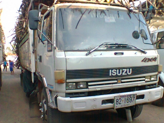 ขายรถสิบล้อสองเพลาดั้ม