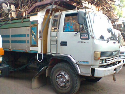 ขายรถสิบล้อสองเพลาดั้ม