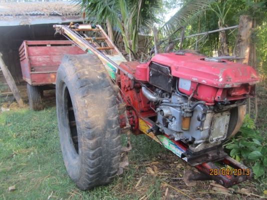 ขายรถไถนาเดินตาม KOBOTA   11  แรง  หางทะเลทอง  อุปกรณ์ครบ