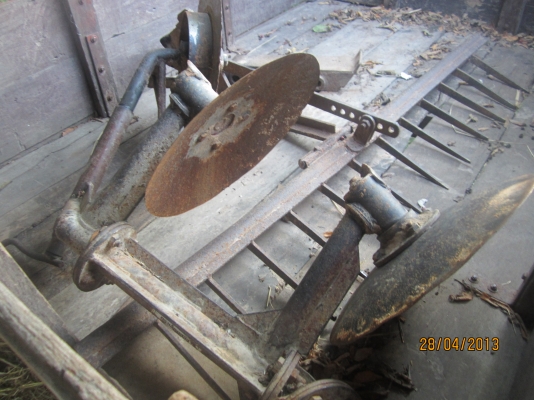 ขายรถไถนาเดินตาม KOBOTA   11  แรง  หางทะเลทอง  อุปกรณ์ครบ