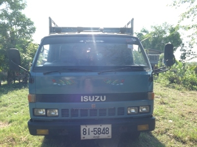 ขาย NPR 57 L ปี 40