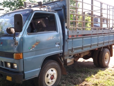 ขาย NPR 57 L ปี 40