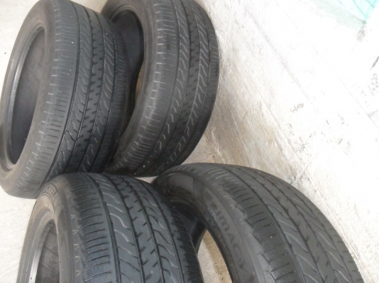 ยาง MICHELIN 215/50R17 ปี09 สวยๆ 4 เส้น