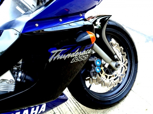<<<<< Yamaha YZF 1000 Thunderace spec UK ปี 99 >>>>>